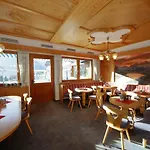 Hotel-cafe Perner 3*