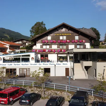 Hotel-cafe Perner Ξενοδοχείο 3*