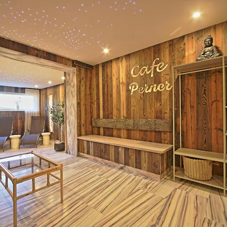Hotel-cafe Perner 3*