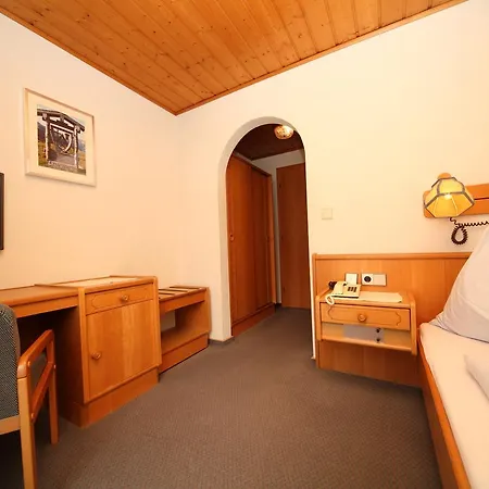 Hotel-cafe Perner Отель Шладминг