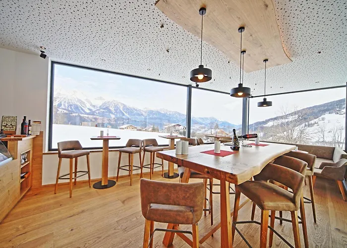 Ξενοδοχείο Hotel-cafe Perner