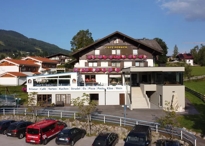 Hotel-cafe Perner Hotel 3*